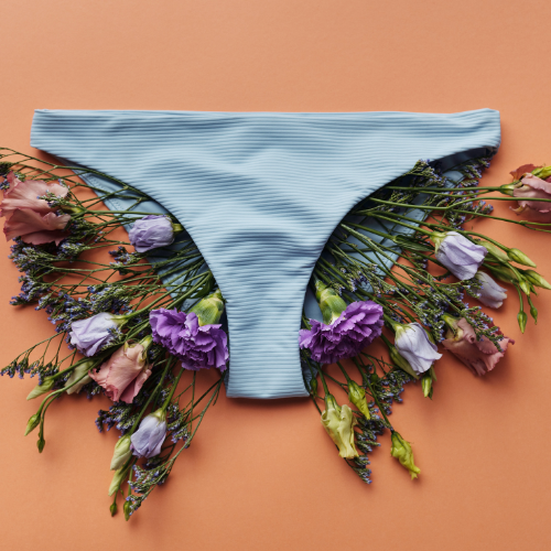 Incontinencia urinaria en la menopausia | Síntomas de la menopausia | Womanhood